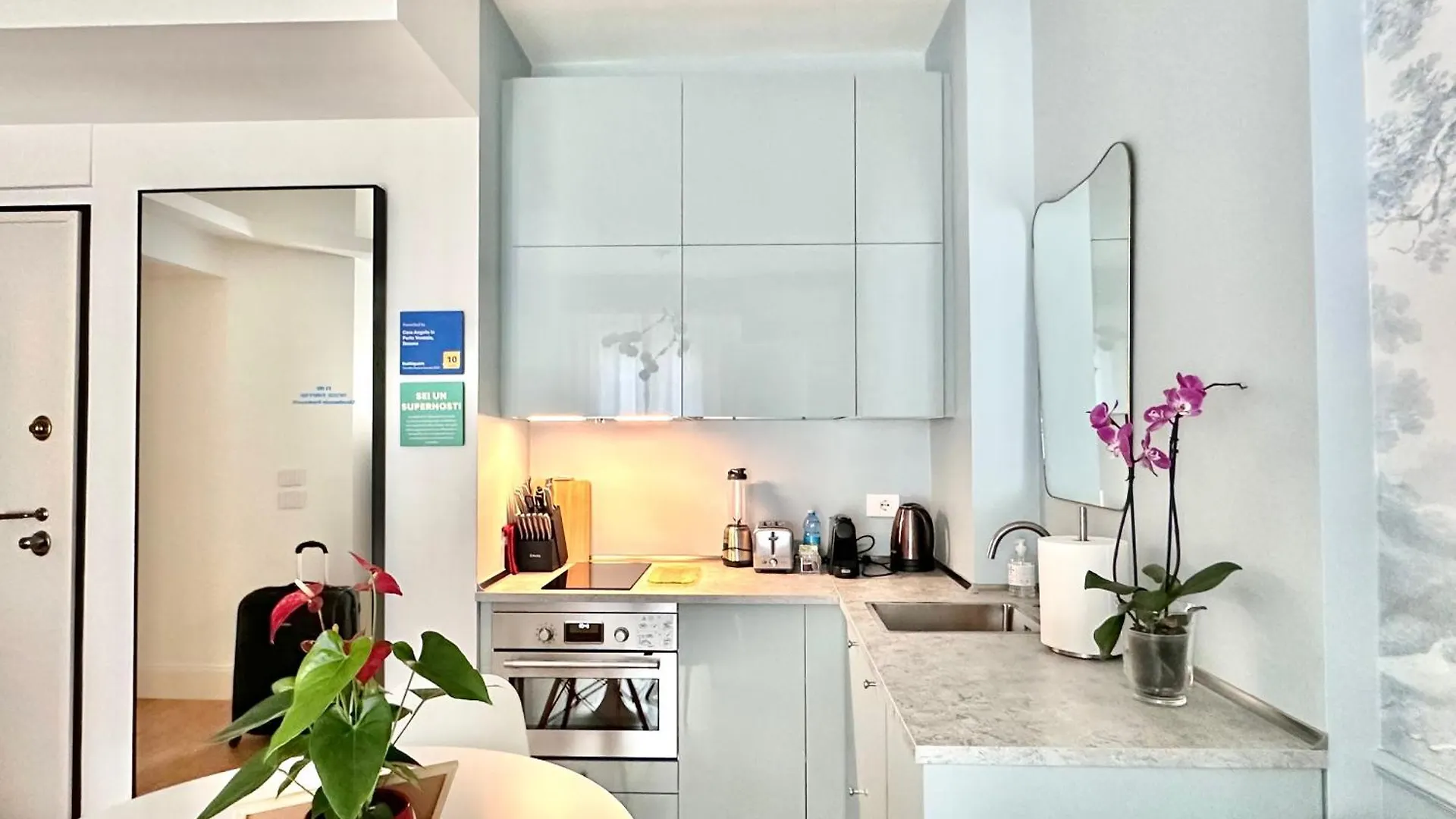 Casa Angelo Design Flat - Central Milan, Porta Venezia, 3 Metro Stops Duomo Milan