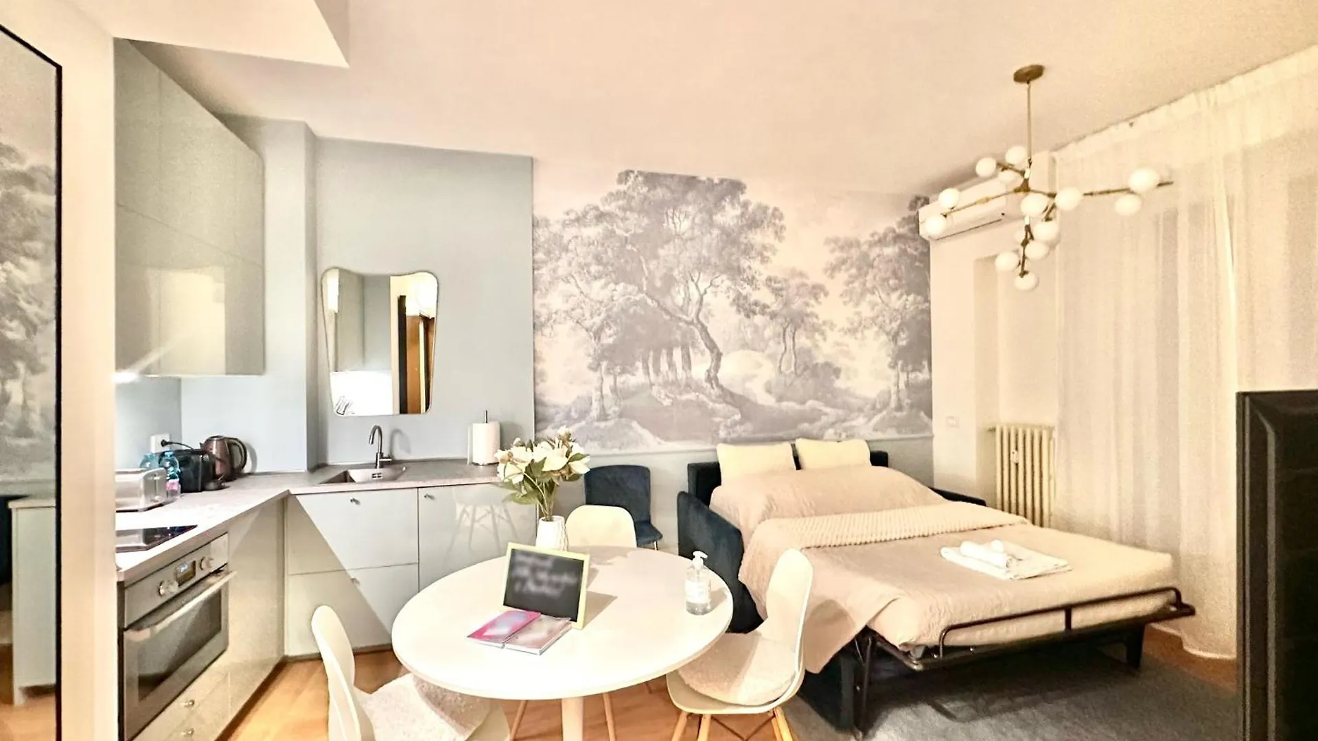 Casa Angelo Design Flat - Central Milan, Porta Venezia, 3 Metro Stops Duomo 0*, ميلان إيطاليا